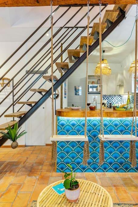 Ciotat Colada Beau Duplex Atypique A 50 M Du Port Classe 3 Etoiles La Ciotat Zewnętrze zdjęcie